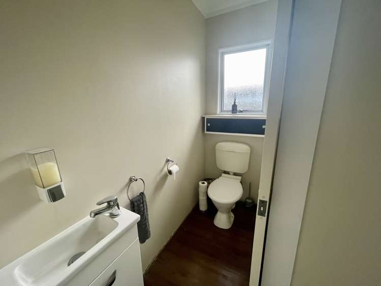 11 Dunrobbin Place Gate Pa_11