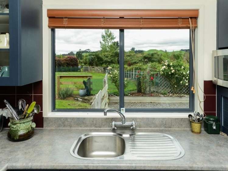 217 Racecourse Road Waipawa_3