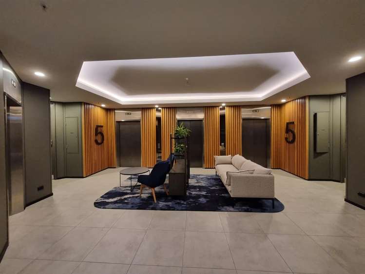 205 Queen Street Auckland Central_6