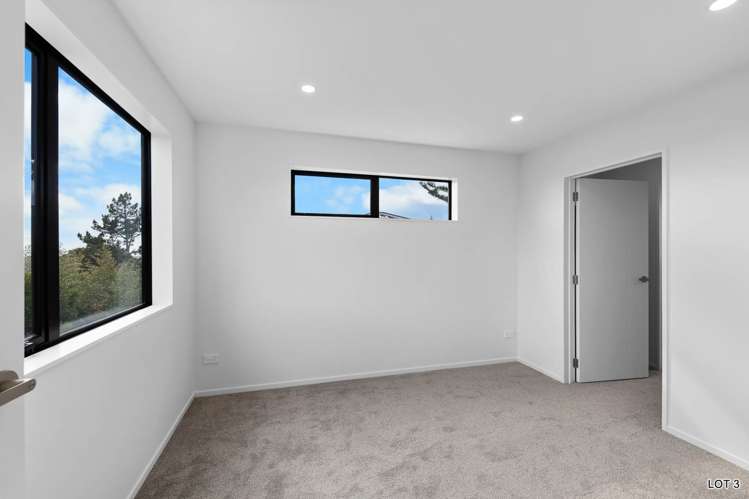 127 Glengarry Road Glen Eden_14