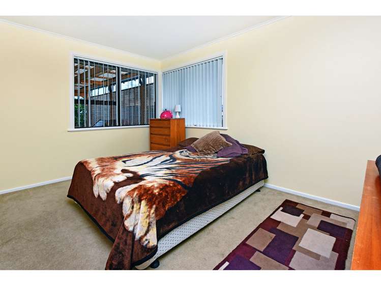 21 Franklyne Road Otara_8