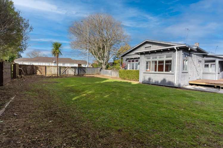 135 Peachgrove Road Hamilton East_19