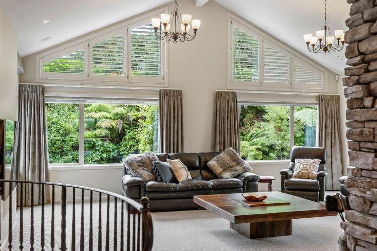 61 Puketutu Road Bombay_6