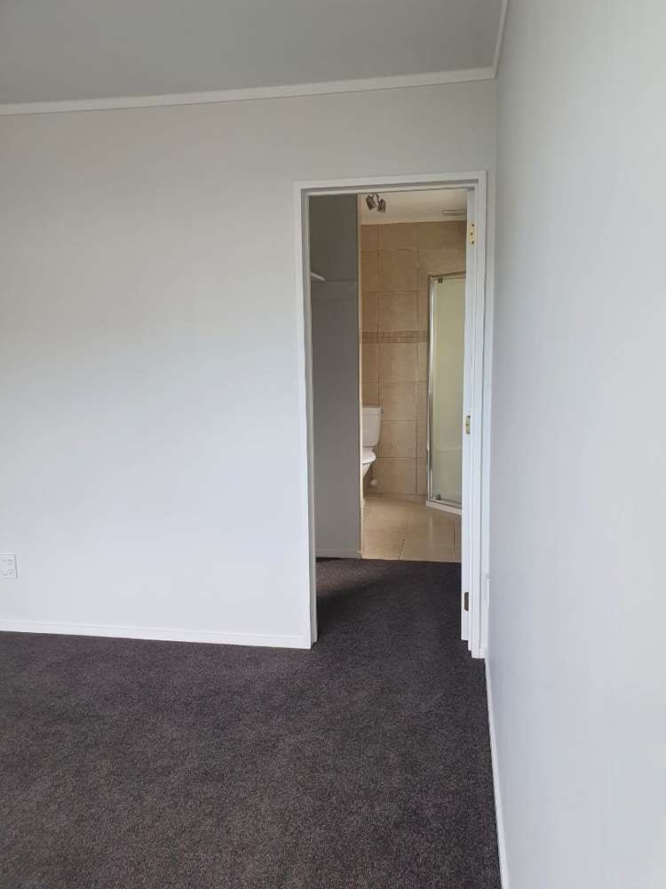 1/33 Stewart Gibson Place Manurewa_24