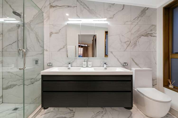 9 De Luen Avenue Tindalls Beach_14