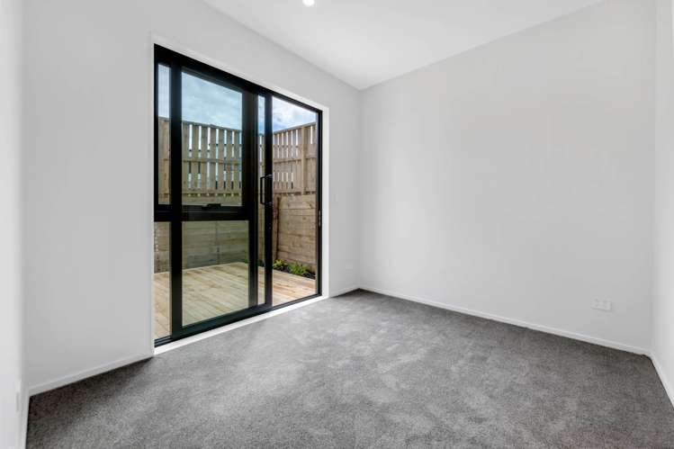 3/7 Edgar Pearce Place Howick_9