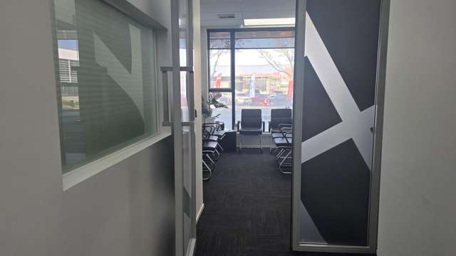 Suite 1B/147 Cameron Road Tauranga Central_2