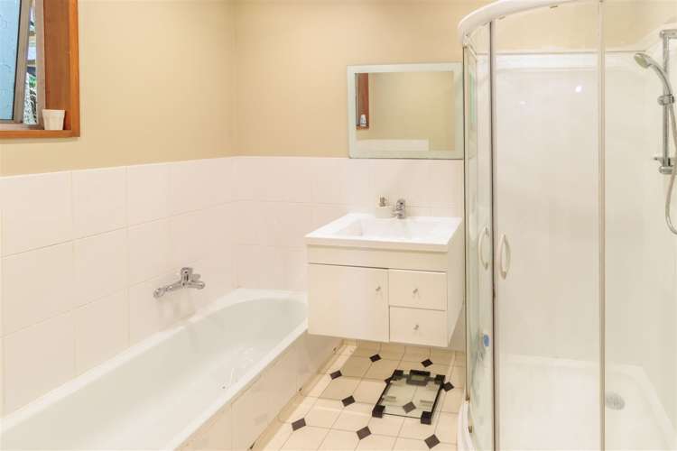 3 Luss Road Company Bay_9