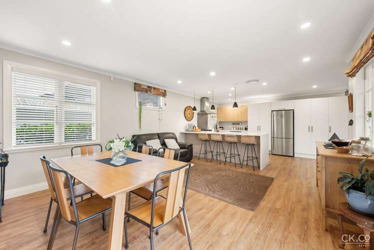 39 Cudby Street Woburn_7