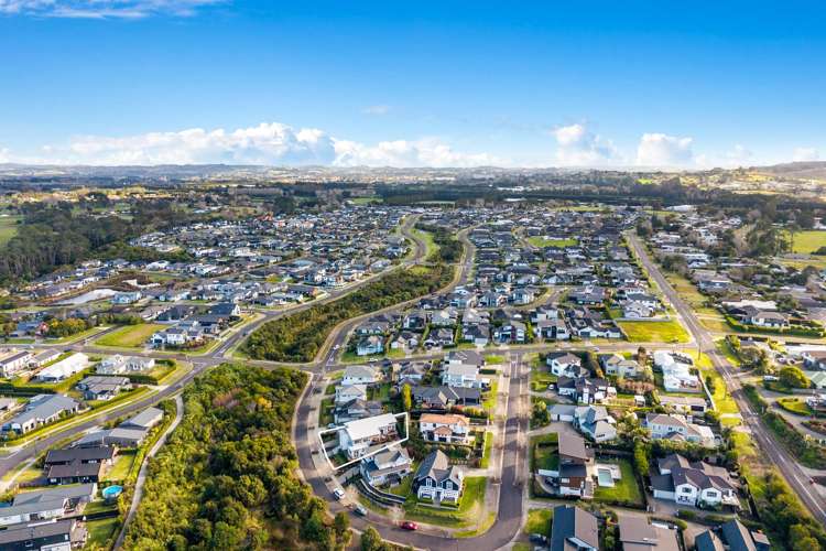 14 Tauwaka Crescent Riverhead_22