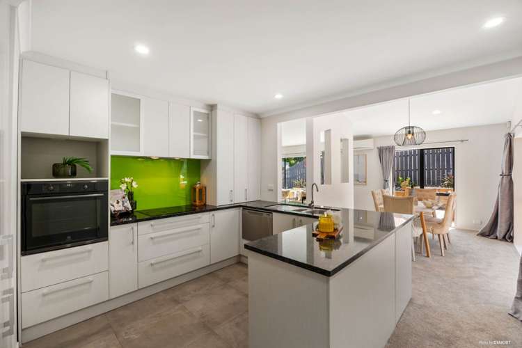 3 Saralee Drive Manurewa_6