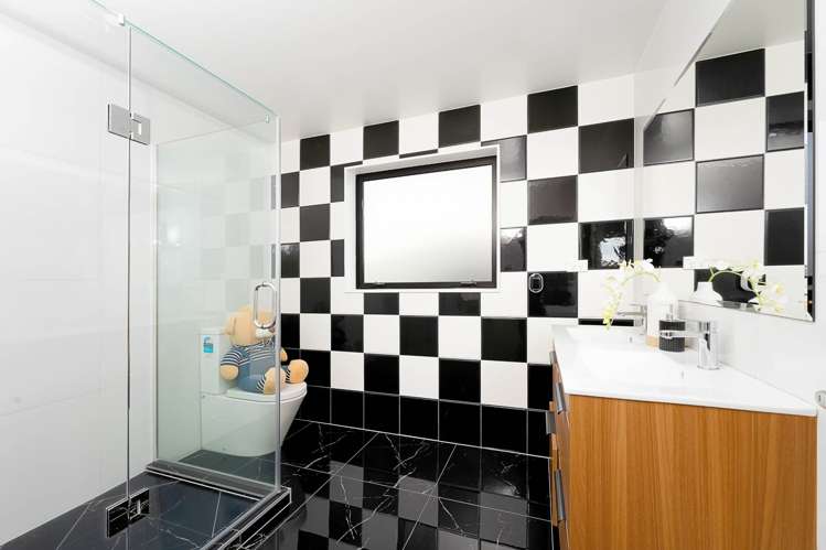 32 McWhirters Farm Lane Massey_24
