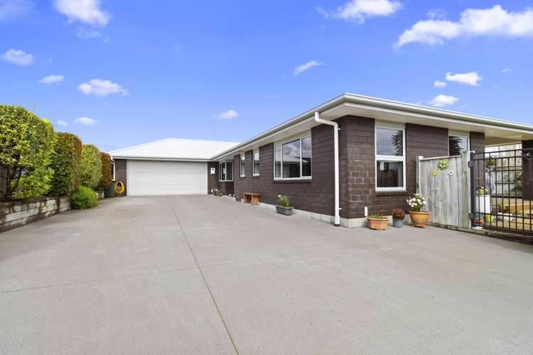 82C Smart Road Glen Avon_27