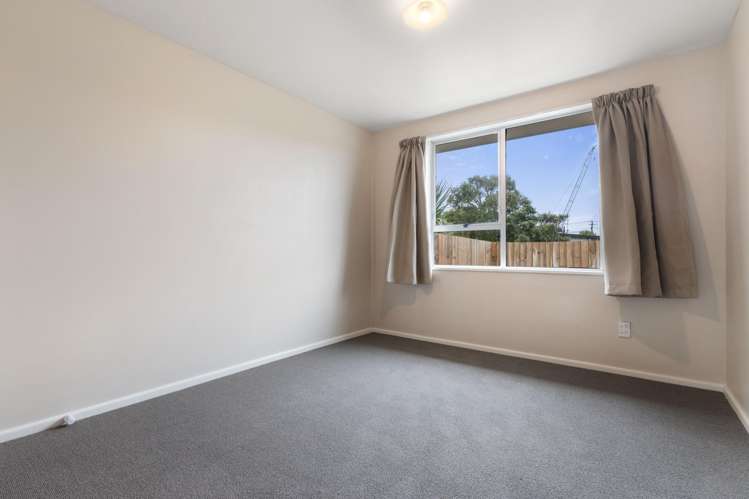 2/2 Bayswater Crescent Bromley_12