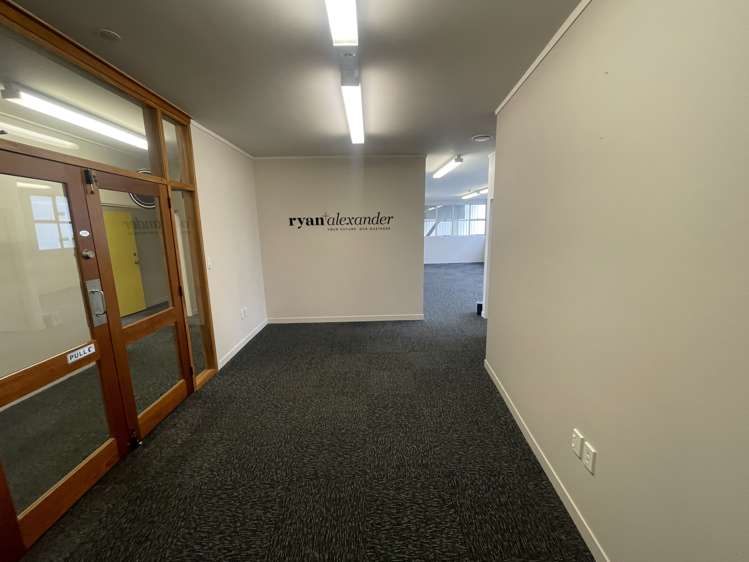 Unit 4, 30 Grey Street Tauranga_7