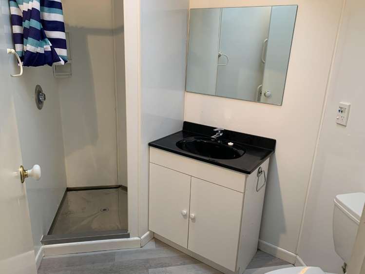 1 George Kidd Street Richmond_11