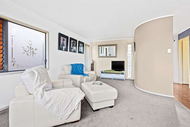 689 Beach Road Rothesay Bay_15