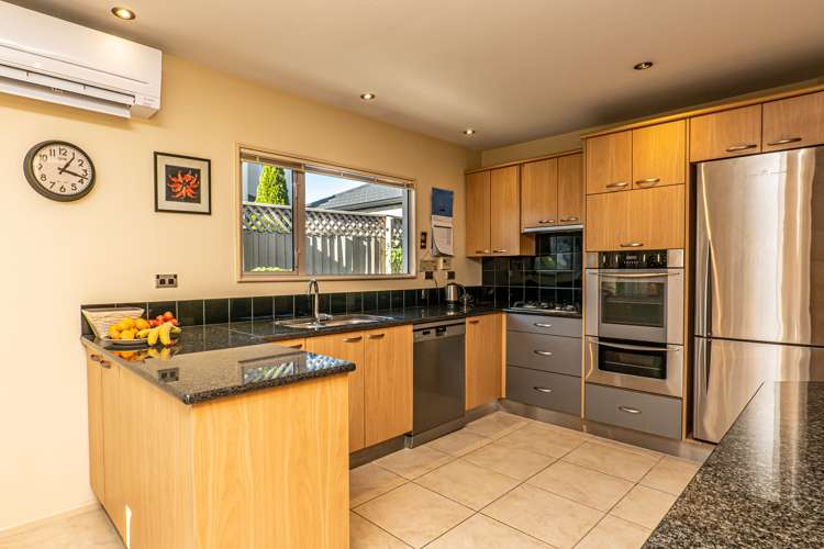 12 Chateau Drive Burnside_5