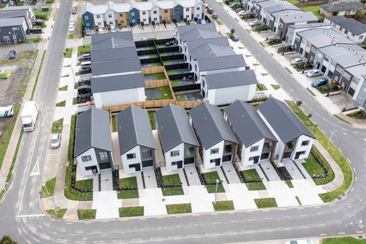 37 Paretaiuru Crescent Papakura_26