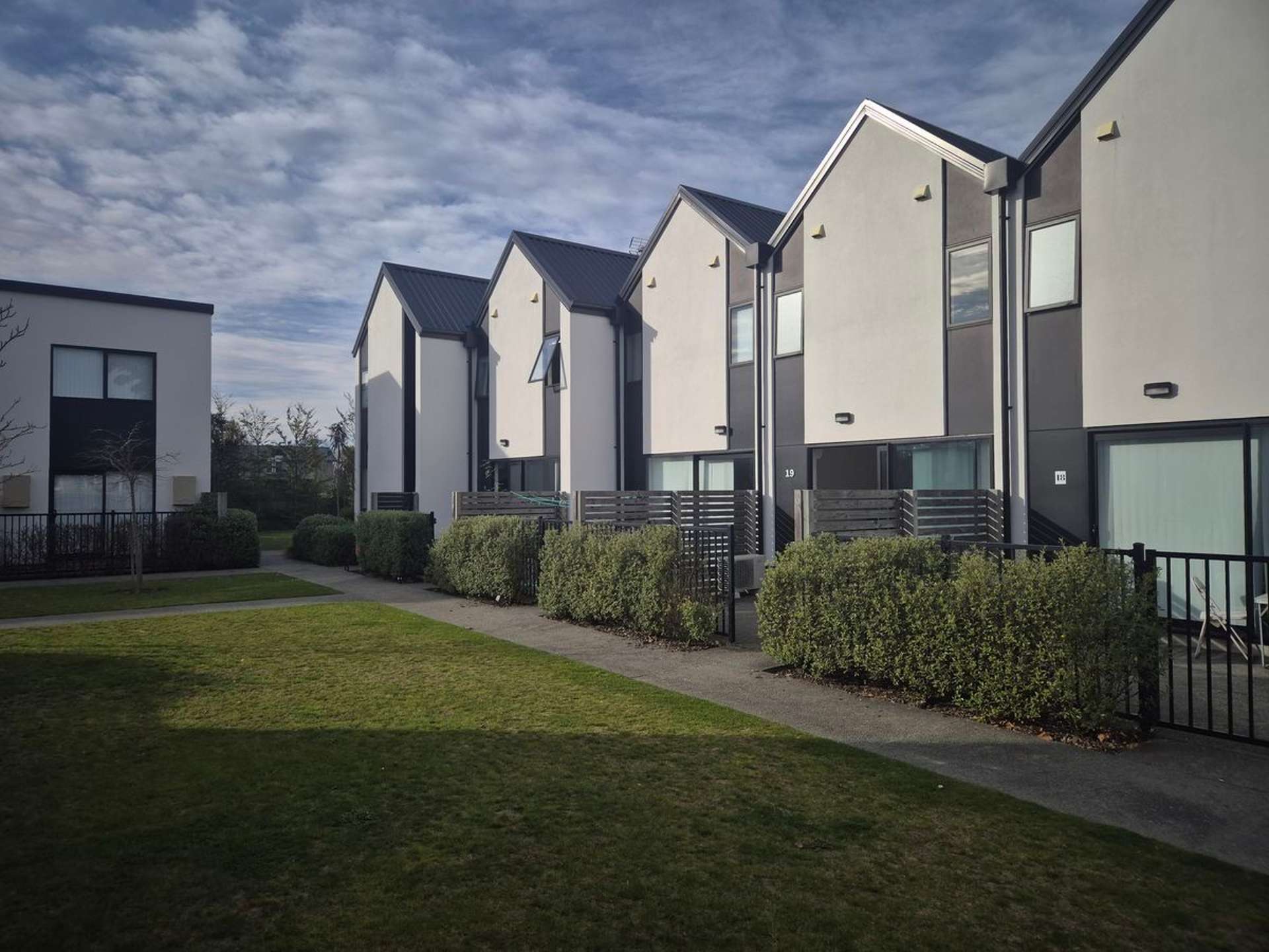 19/17 Warwick Street Richmond_0