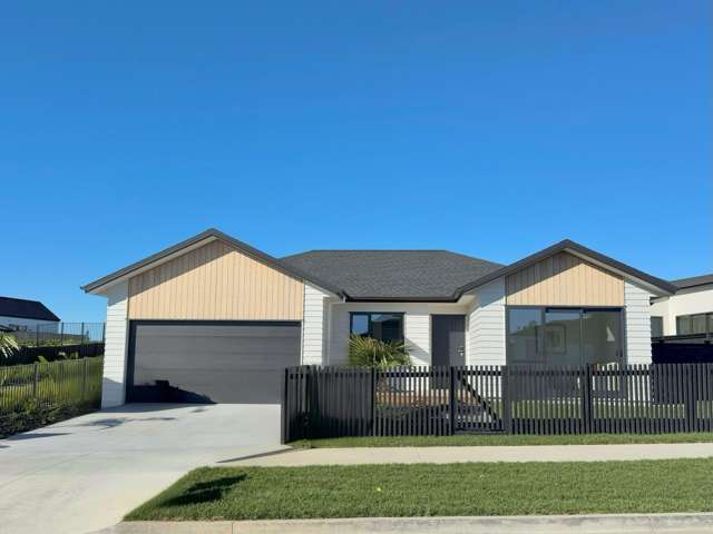 Timeless Living With a Contemporary Family Touch