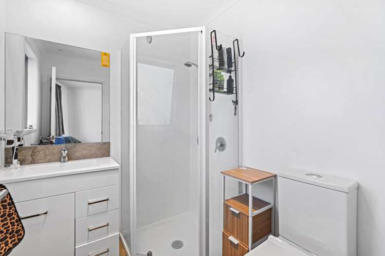 38 Pebble Beach Boulevard Te Kamo_12