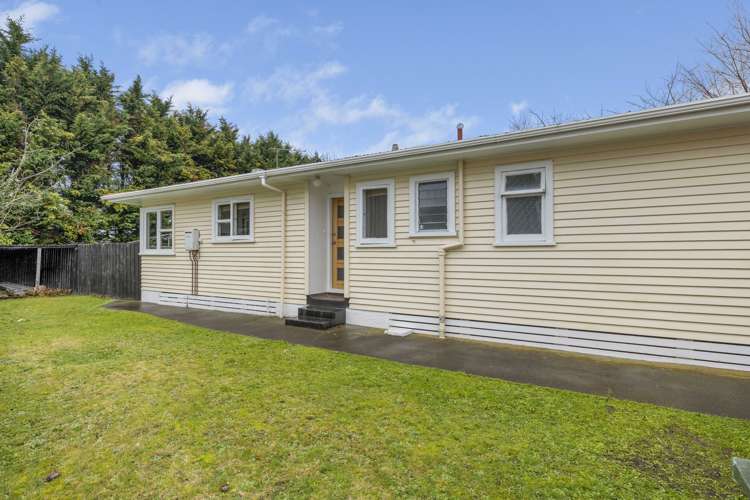 8 Fyson Place Hawera_13