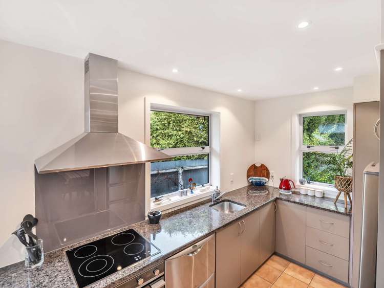 96 Middle Road_2