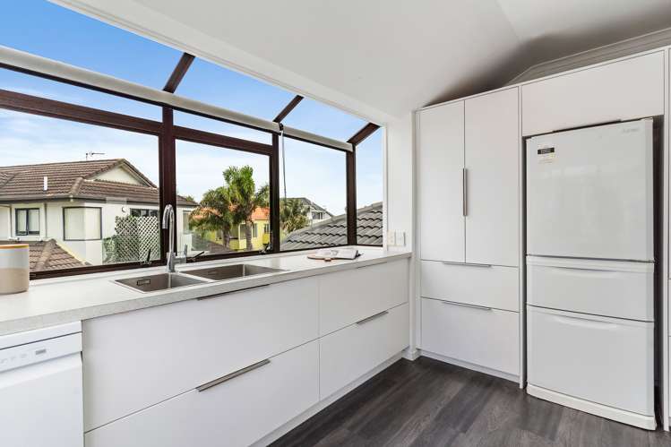 1/19 Waller Avenue Bucklands Beach_8