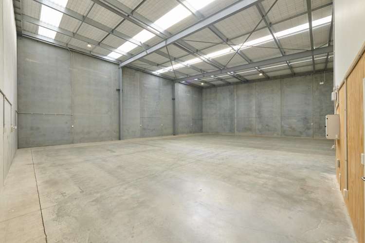 730 Arthur Porter Drive Burbush_1