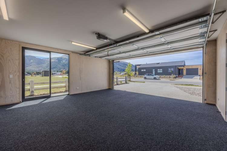 2 Pinn Street Lake Hawea_24