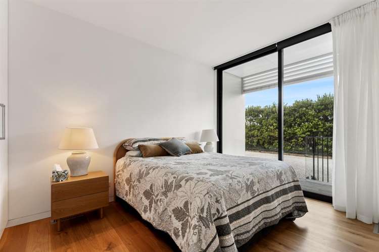 94-98 Lax Crescent Leigh_16