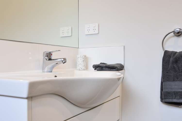 117b Mardon Road Enderley_10