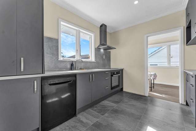 199 Hillsborough Road 1687_1