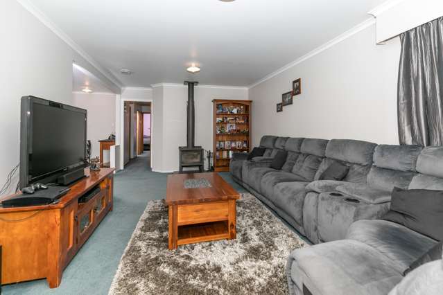 82 Pohutukawa Drive Pukete_2