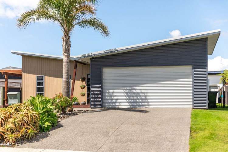 7 Surfers Avenue Waihi Beach_25