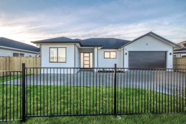 8 Lewis Younie Road Kumeu_1