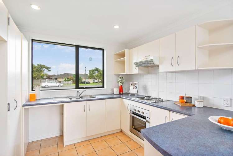 18 Scotts Field Drive Takanini_5