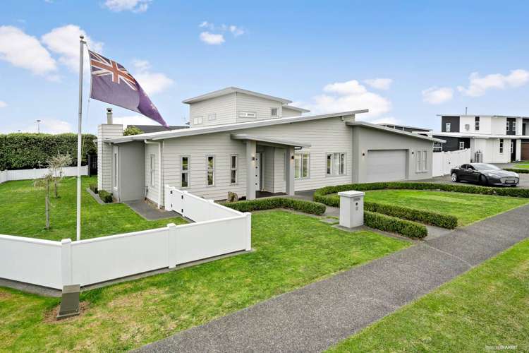 33 Constellation Avenue Beachlands_10