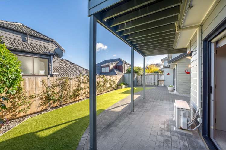 2/19 Devon Road Bucklands Beach_17