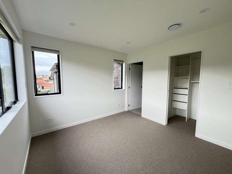 135D Leybourne Circle Glen Innes_5