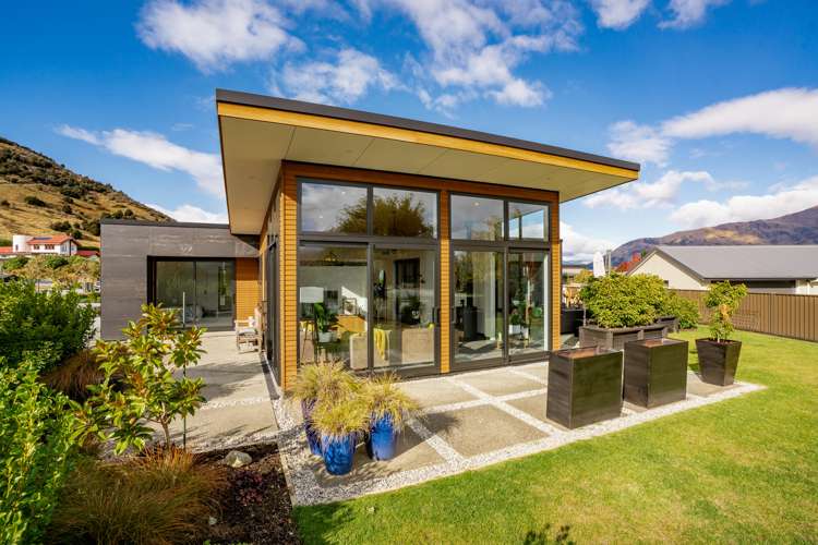 73 Rob Roy Lane Wanaka_1