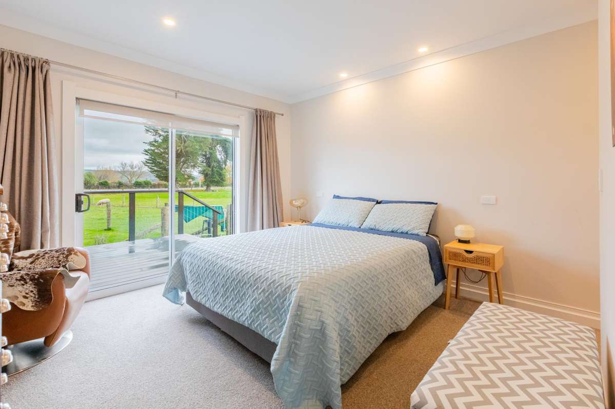 417A Racecourse Road_4