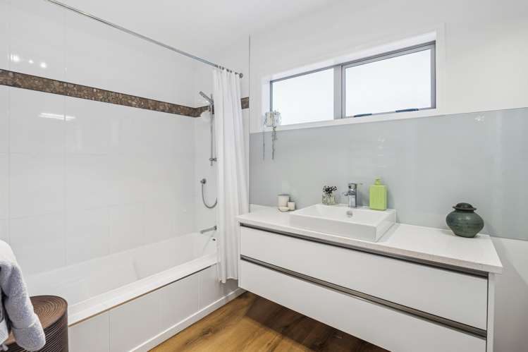 17B Otonga Road Springfield_17