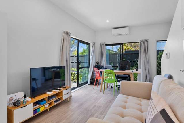 6/24 Andrew Road 10679_1