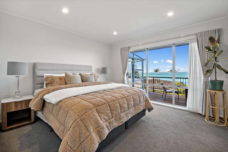 16 Burford Place Mellons Bay_26