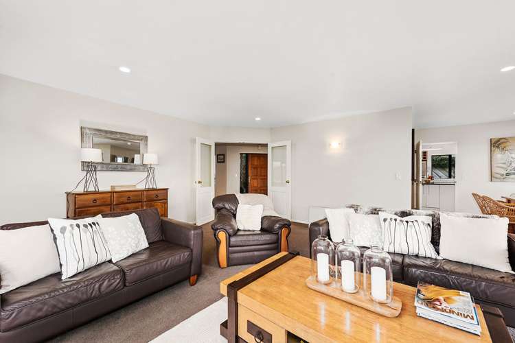 82 Redvers Drive Belmont_12