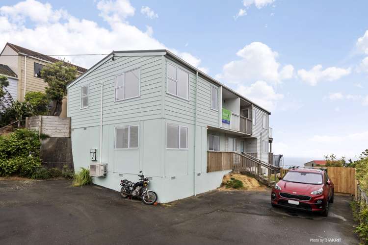 3/6 Robertson Street Owhiro Bay_10
