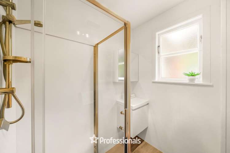 40 Judd Crescent Naenae_17