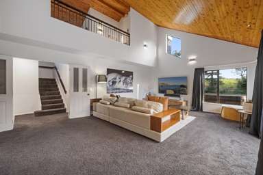 108 Lochhead Road_1